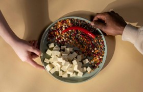 Most US Adults Misidentify Chicken, Eggs as Cholesterol-Reducing Foods, Poll Finds