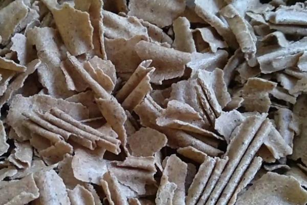 花生麸属于什么肥料 花生麸怎么发酵成肥料