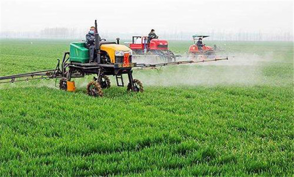 正确使用农药的方法 使用农药应注意哪些问题 正确使用农药的方法 使用农药应注意哪些问题