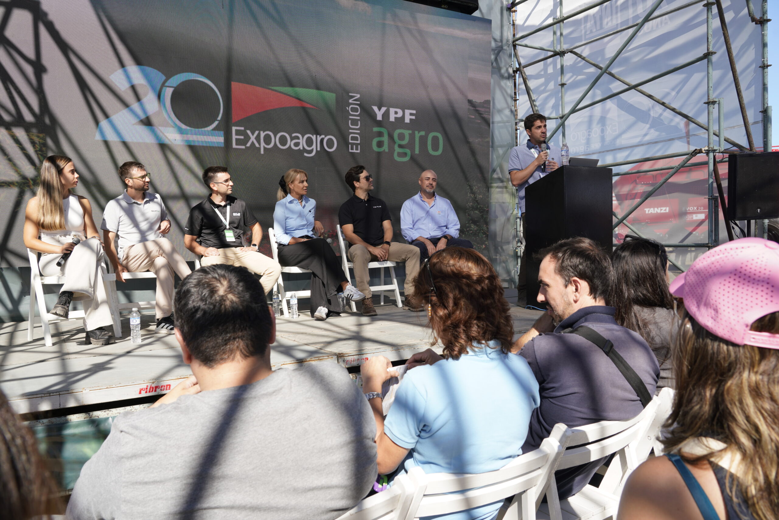 从5万到100万公顷：农用无人机在阿根廷正从″边缘工具″走向″主流配置″