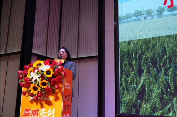 玉米除草战略新品″农母″重磅上市，专攻抗性杂草，一套实现禾阔双除！