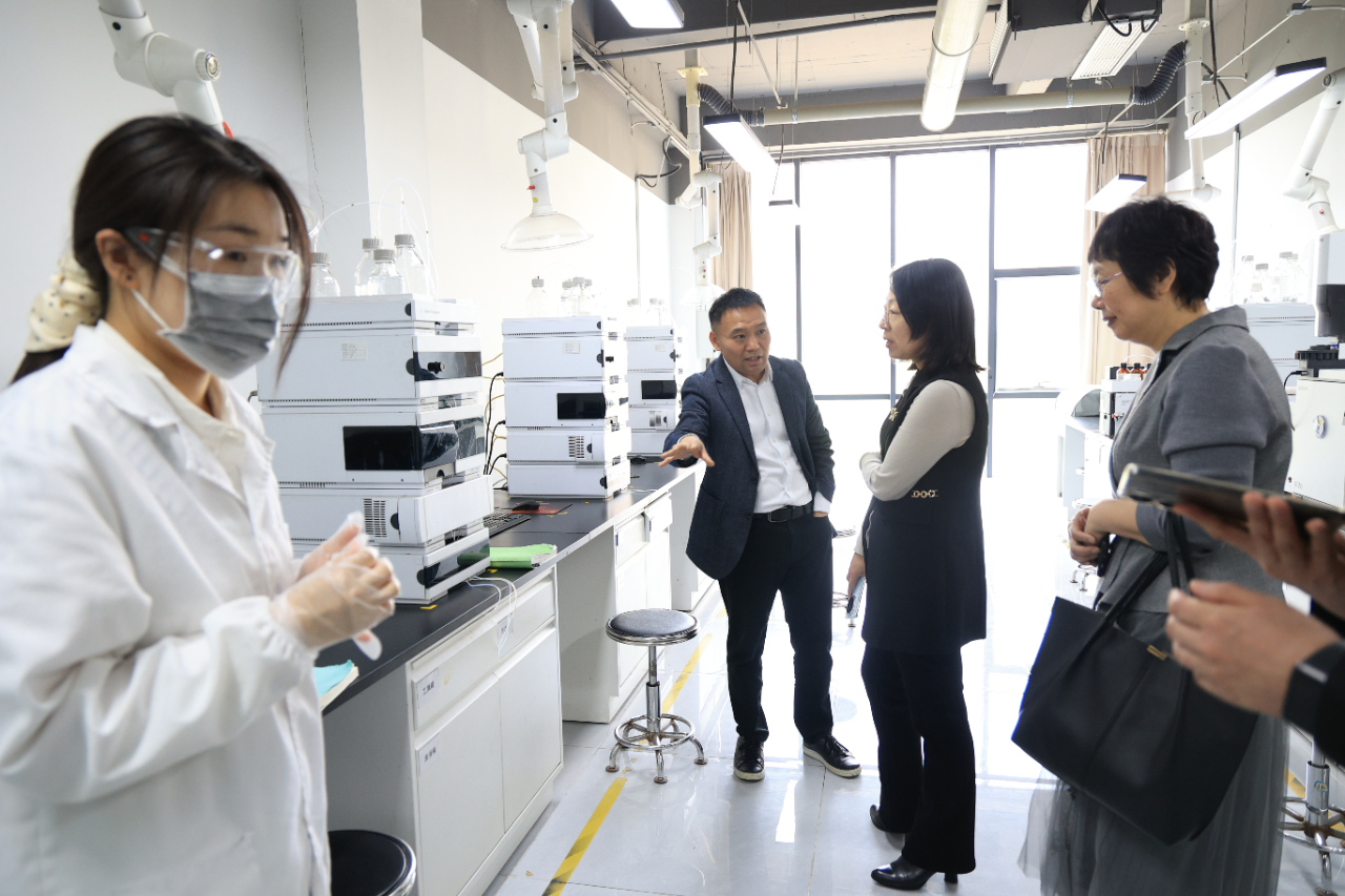 青岛康乔药业集团与青岛农业大学签约新型杀虫杀螨剂创制合成研发项目