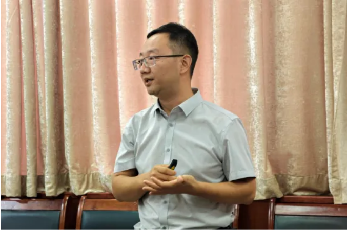 河南科技大学农学院携手″黑能量增产肥″开展花生高产试验项目